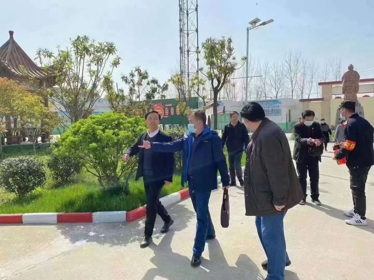 关工委领导来学校参观 关工委领导来学校参观