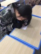 正苗启德特训学校：一笔一划写家书