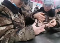 正苗启德特训学校：简单的小游戏纯粹的友谊